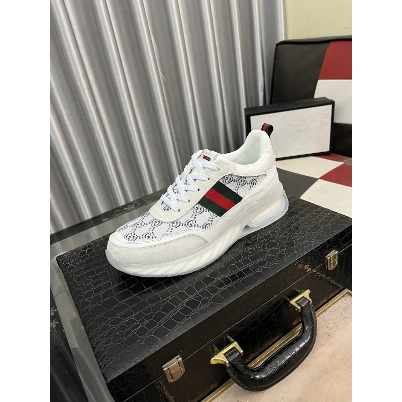 G*u*i casual shoes